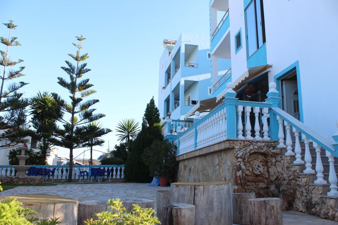 Esmeralda Hotel & Restaurant คซามิล ภายนอก รูปภาพ